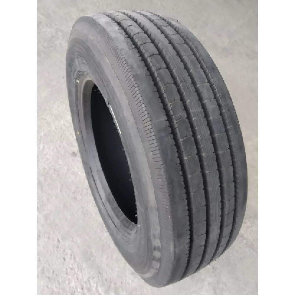 Грузовая шина 245/70 R19,5 Long March LM-216 16PR в Чебаркуле