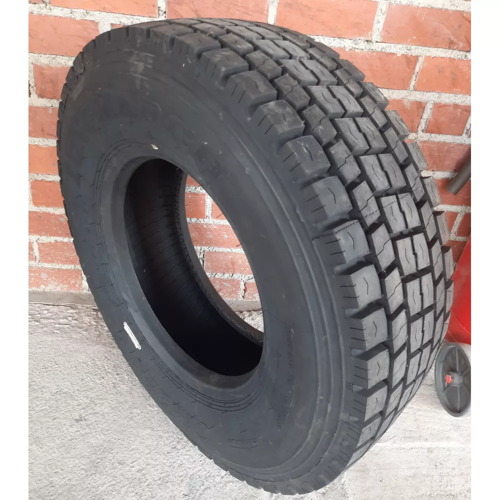 Грузовая шина 305/70 R19,5 Long March LM-329 18PR в Чебаркуле